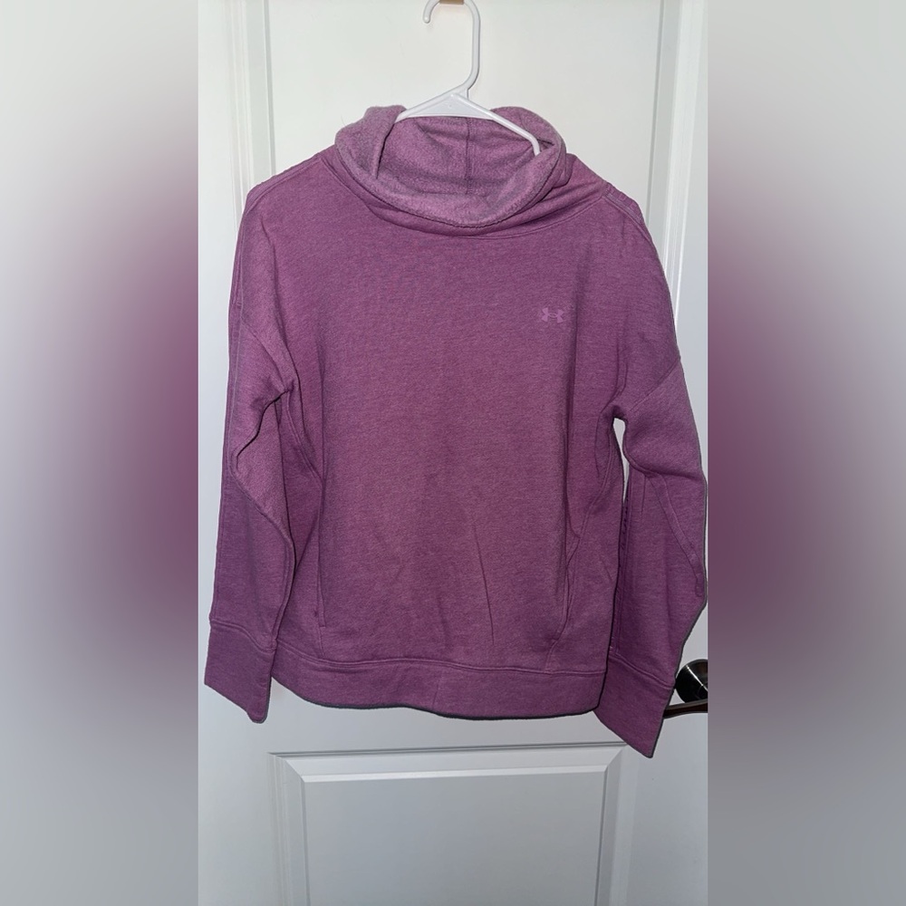 Under Armour Cowl Neck Women's Sz Sm Purple fleece lined Sweater
